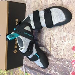BLACK diamond climbing unisex shoes size 6